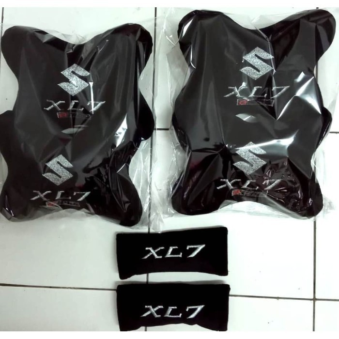Bantal Aksesoris Mobil Suzuki Xl7 Alpha