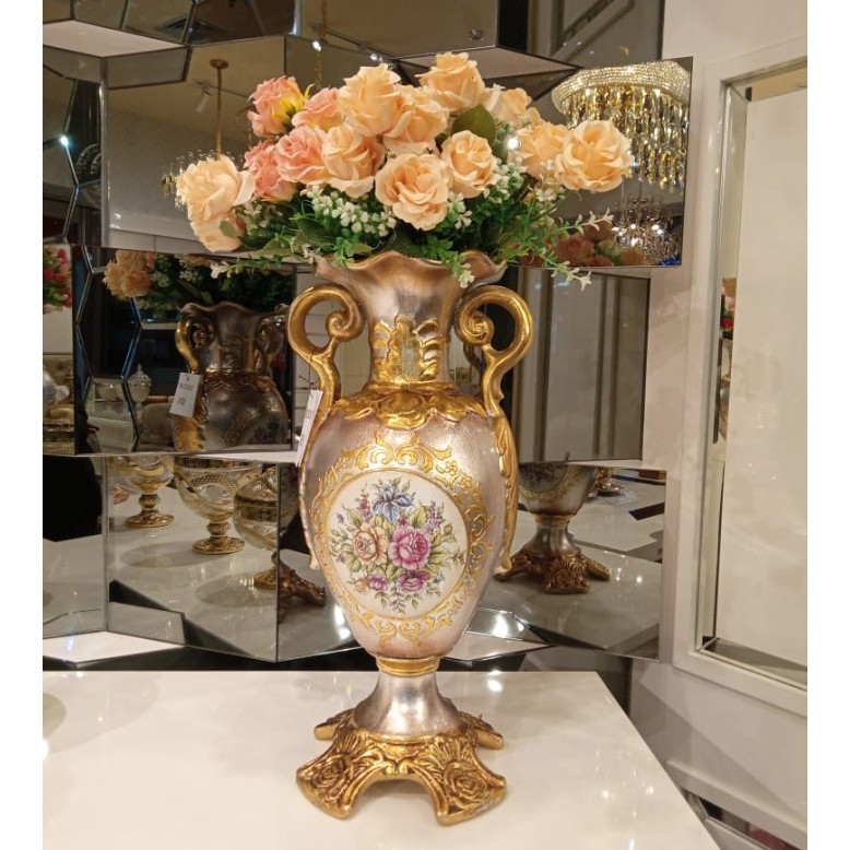 Gra Guci Keramik Pajangan Besar