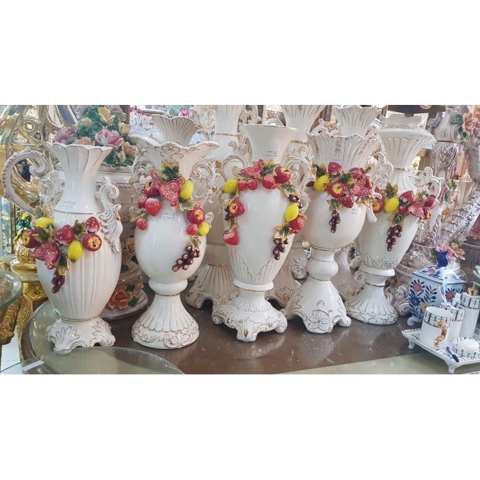 Gra Guci Keramik / Pajangan Keramik / Keramik Capodimonte / Keramik Mewah