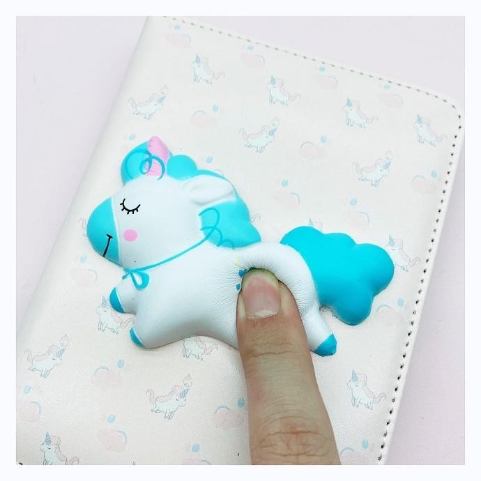 

Buku diary squishy unicorn premium