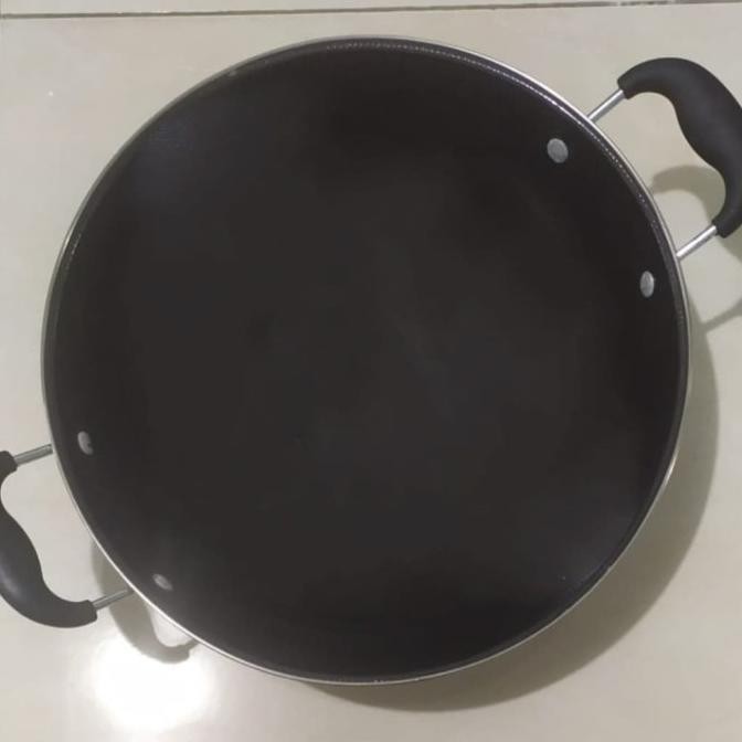 KUALI BAJA HITAM 30 cm, kwali, kuwali, wajan, penggorengan nasi goreng H85M