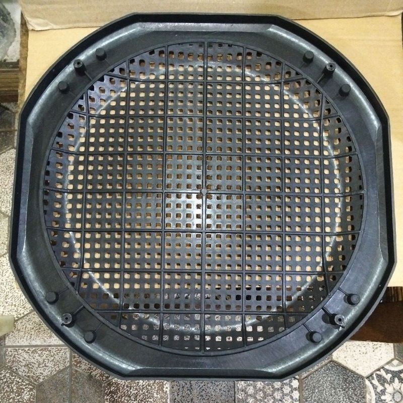GRILL / TUTUP SPEAKER 15 INCH KOTAK