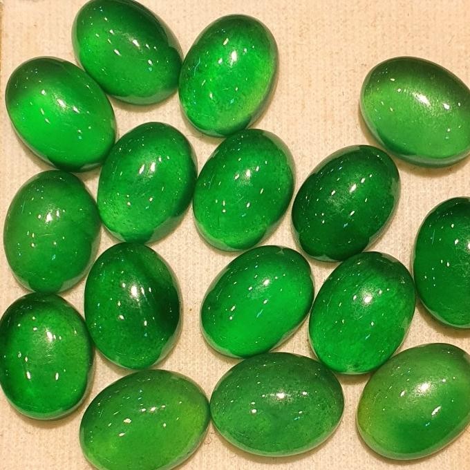 

Batu Giok Birma Natural Mulus Istimewa H85ID