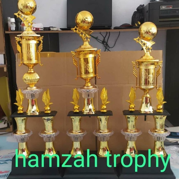 Trophy Piala 1 Set Juara 123 Kaki 2 Semua