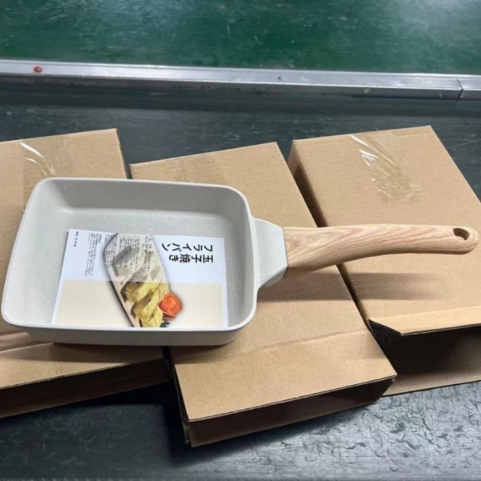 Penggorengan Telur Omelet Tamagoyaki Wajan Kotak Anti Lengket Premium