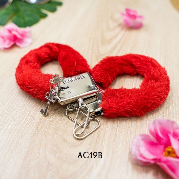 TERLENGKAP [READY STOCK] HANDCUFF BORGOL BULU CINTA LINGERIE SEXY HITAM AC19A