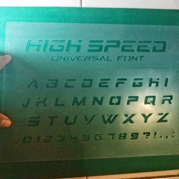

Terbaru Stencil Airbrush Motif Huruf 2 Promo Terlaris