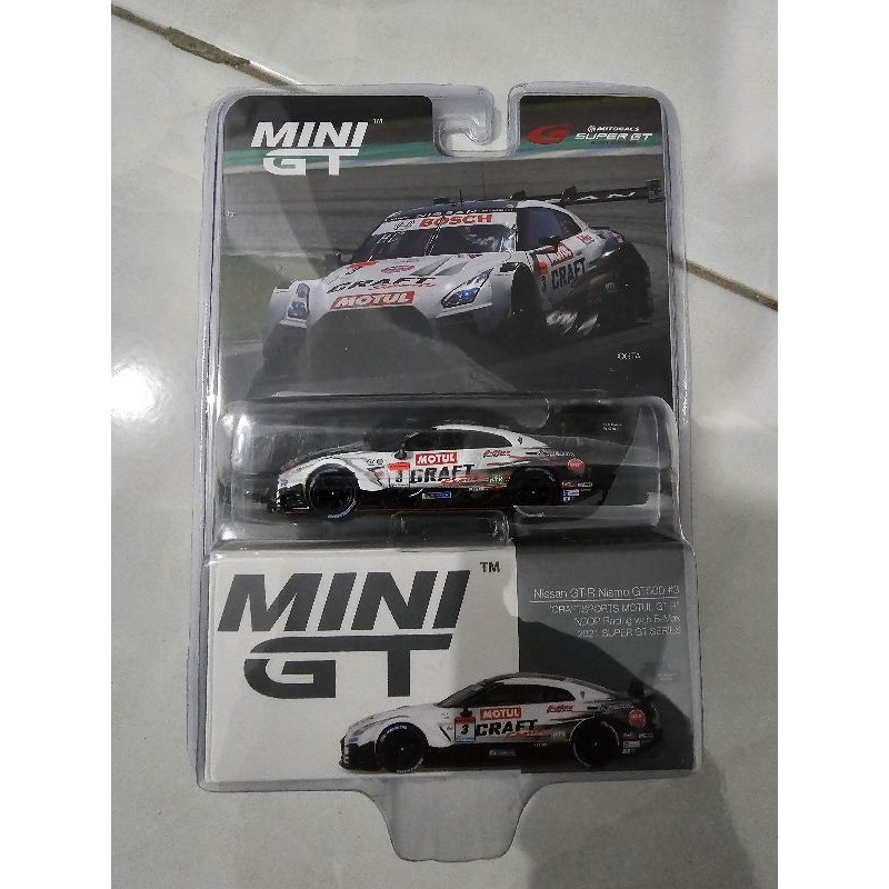 mini gt Nissan GTR motul  white