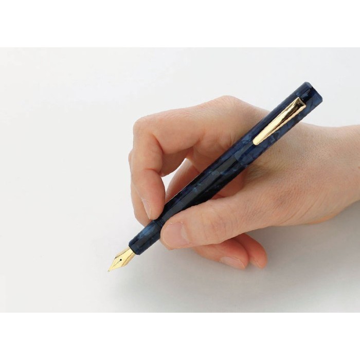 

HIGHTIDE Attache Fountain Pen / Pulpen berbahan premium