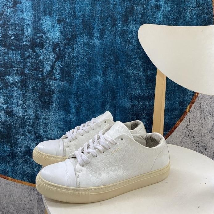 AXEL ARIGATO WHITE SNEAKERS