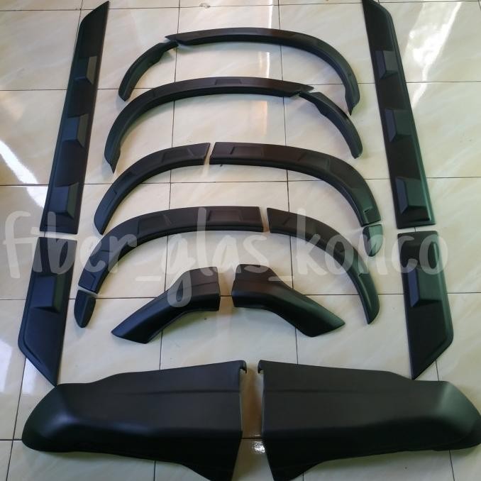 Over Fender Pajero Sport Rockford 2016-2019