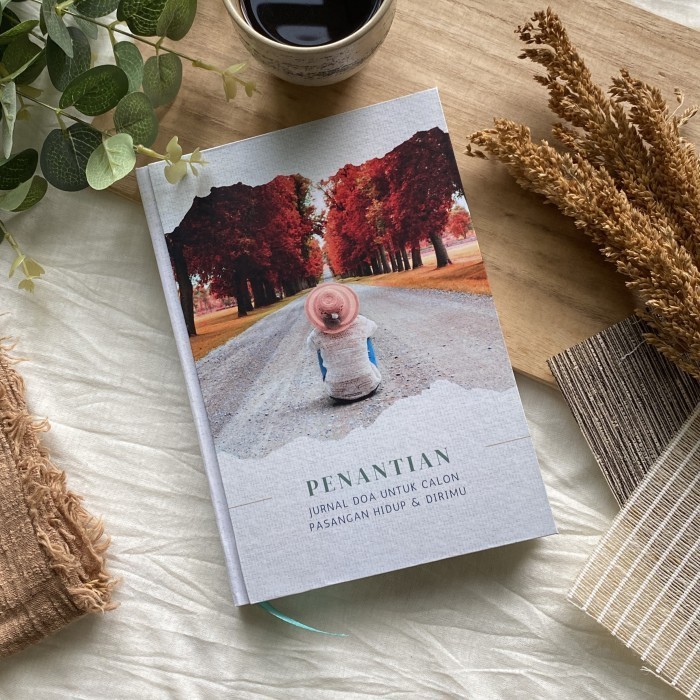 

[31 Hari] In-waiting Journal (A5)