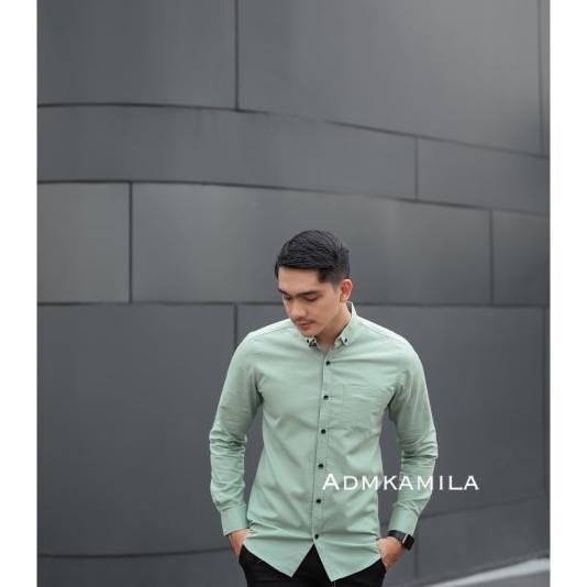 Kemeja Pria Cowok Polos Slimfit Kasual Hem Lengan Panjang Hijau Sage