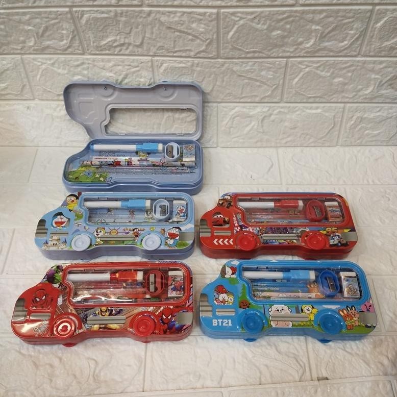 

PROMO TEMPAT PINSIL KALENG SET STASIONERY BENTUK MOBIL an-114