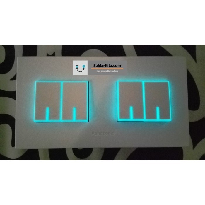Panasonic White Saklar 4 Gang Fluorescence