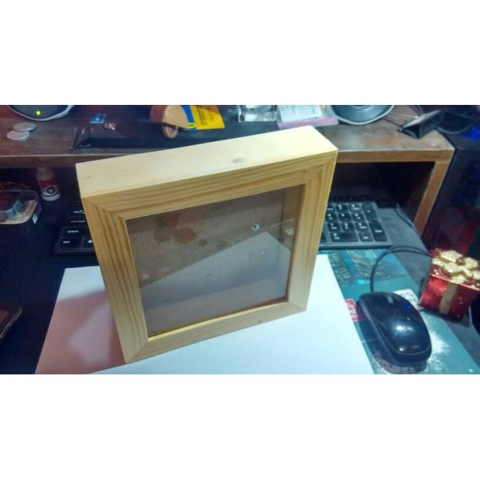 

Ready S2525.25.5 Scrapbook Frame Bingkai Pigura 3D Mahar Kayu Jati Belanda