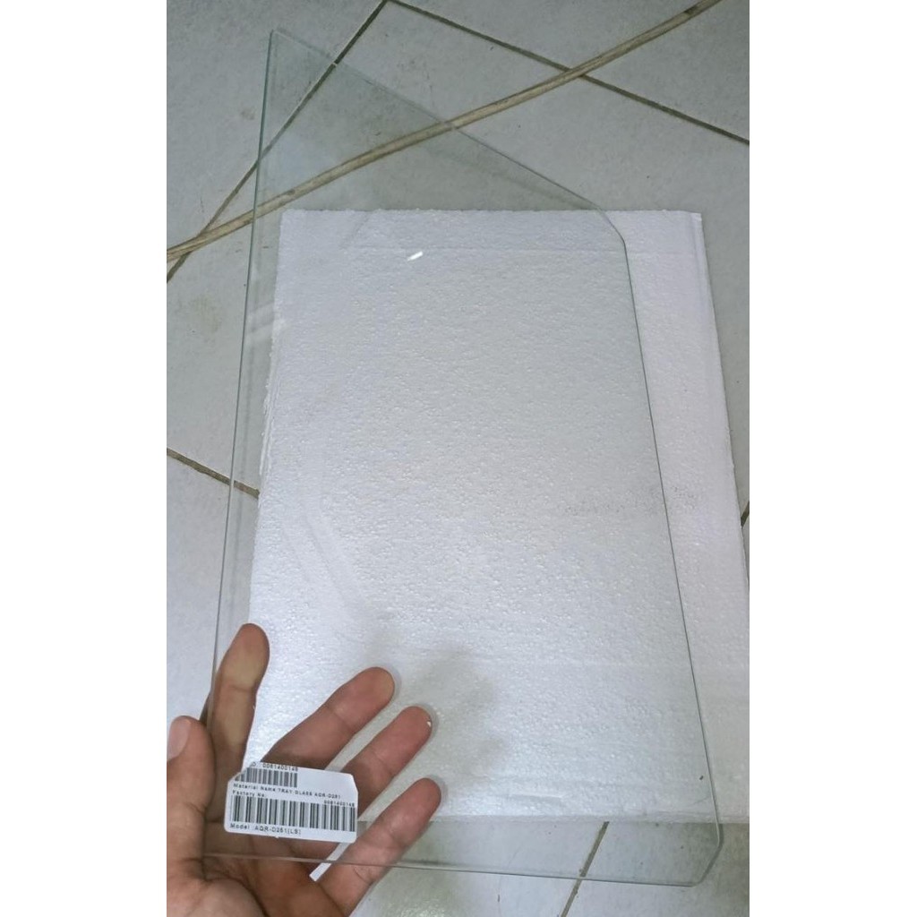RAK KACA TATAKAN TENGAH KULKAS 2 PINTU AQUA AQR-D251