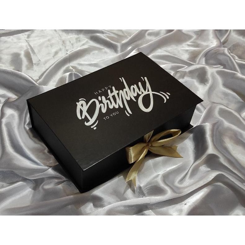 

ghs-55 Hardbox Box Kado Ulang Tahun / Box Birthday P:26cm L:17cm T:7cm Terlaris