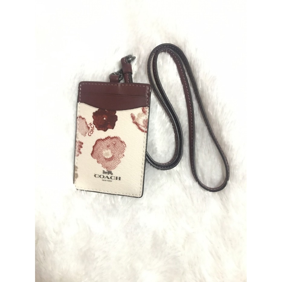 

Terbaru!!! Gantungan ID Card : Lanyard Coach Chalk Red