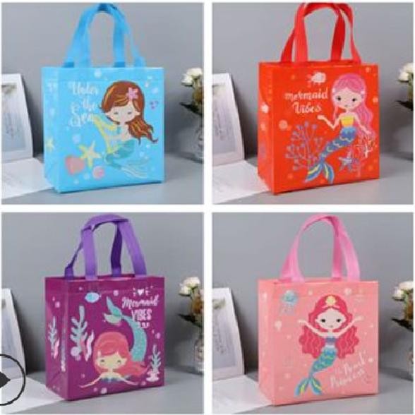 

BISA COD MYSTYLE GOODIE BAG DX23 (1 LUSIN WARNA RANDOM) ANEKA GAMBAR KARAKTER LUCU ULANG TAHUN HAPPY BIRTHDAY TAS KARUNG PLASTIK SOUVENIR uk-75