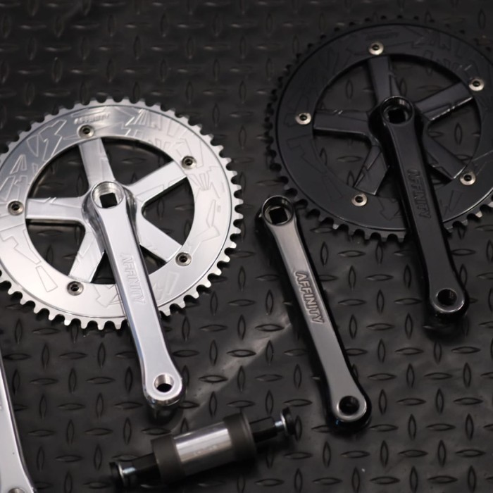 CRANK AFFINITY LO TRACK BCD144 49T FIXIE