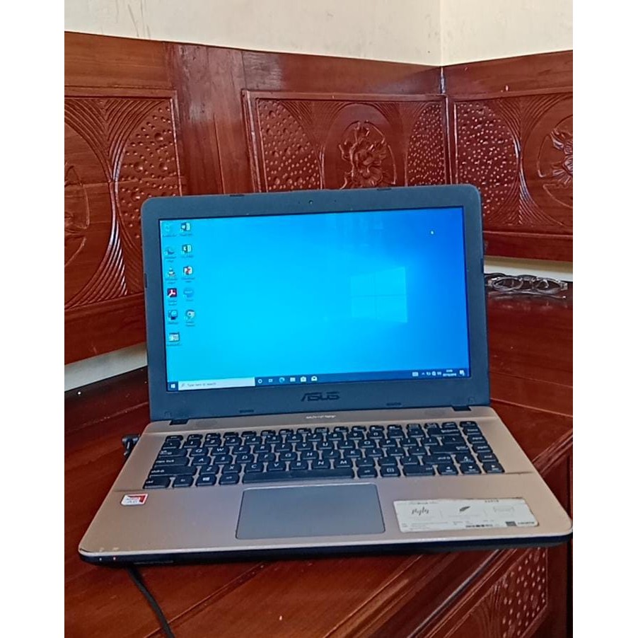 Laptop ASUS X441U LOAPTOP SECOND BERGARANSI MALANG