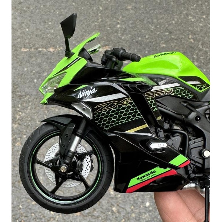 Miniatur Motor Diecast Motor Kawasaki Ninja ZX25R ABS Hijau 1:12 PS99