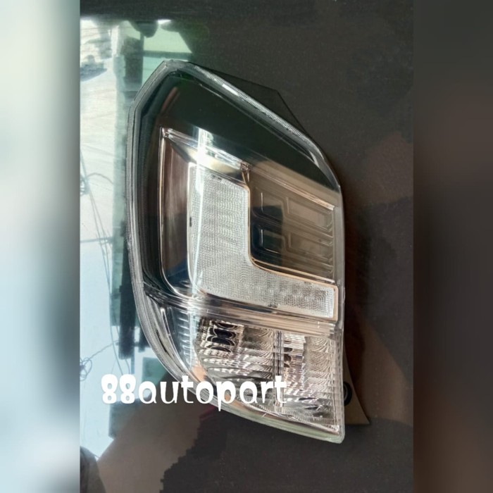 Stoplamp Agya Ayla 2018 White Clear / Lampu Belakang Agya Ayla 2018