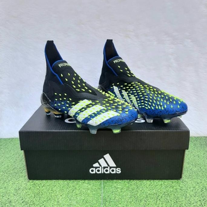 SEPATU BOLA ANAK PREDATOR FREAK + FG CORE BLACK CLOUD WHITE SOLAR F67A