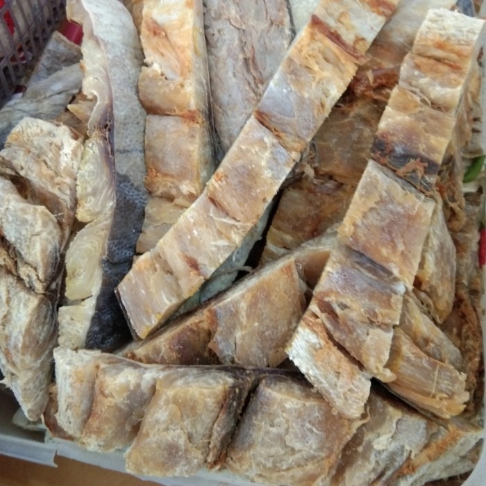 

(500G) Sampanthiau-Ikan Asin Jambal Asli Kalimantan-Yam Pou-Jan Phu