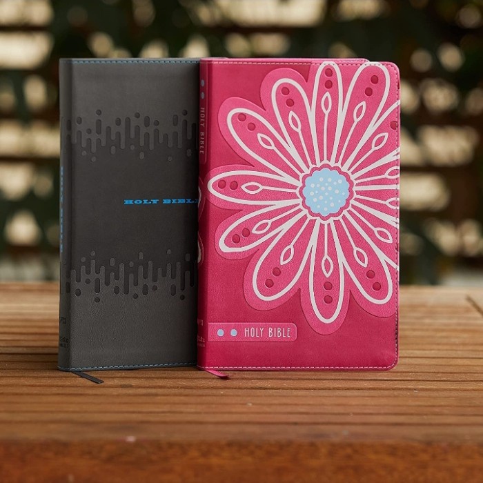 HOLY BIBLE: KJV BIBLE FOR KIDS LEATHERSOFT THINLINE EDITITION