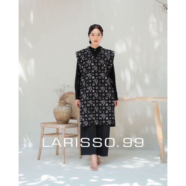 Larisso Vest Batik Panjang / Rompi Batik Wanita