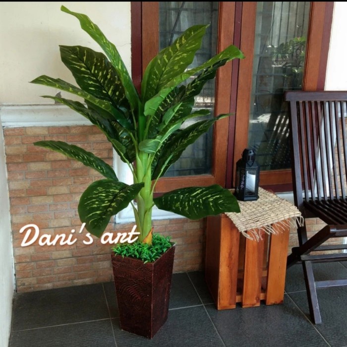 {JayaStore} Monstera jumbo/ Monstera palsu / monstera plastik/ monstera hias - Aglonema keladi Limited