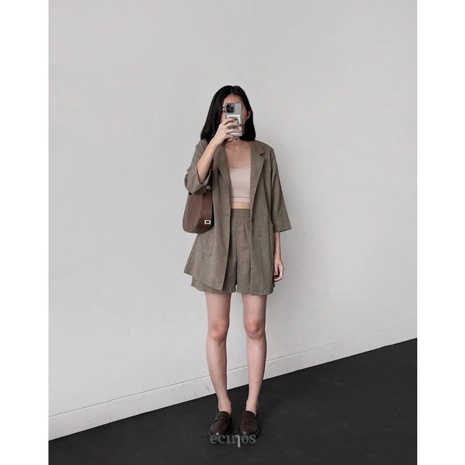 ECINOS: Oversized Blazer Set