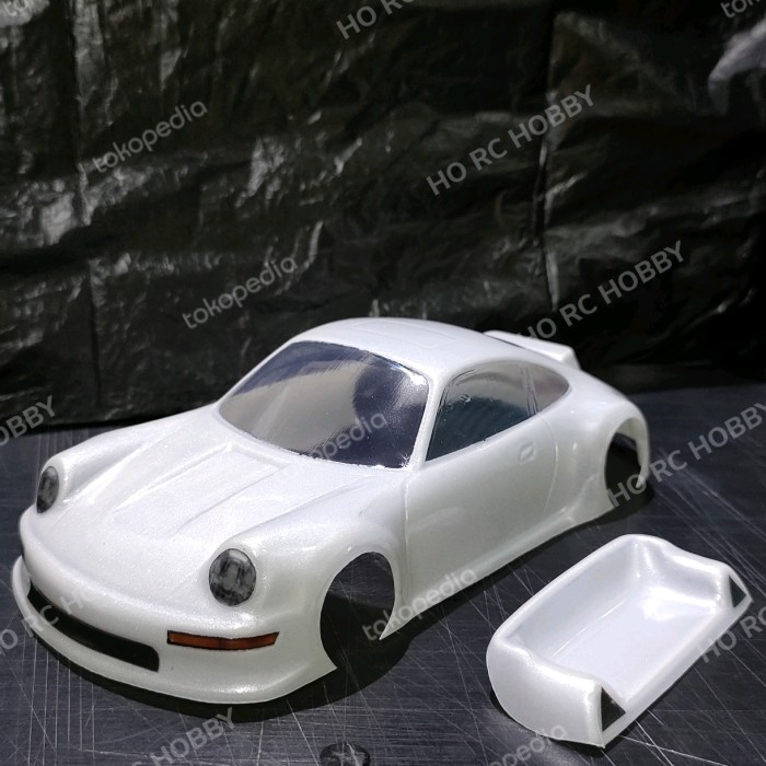 Body dan wing RC 1/28 model Porche sudah cat sesuai foto
