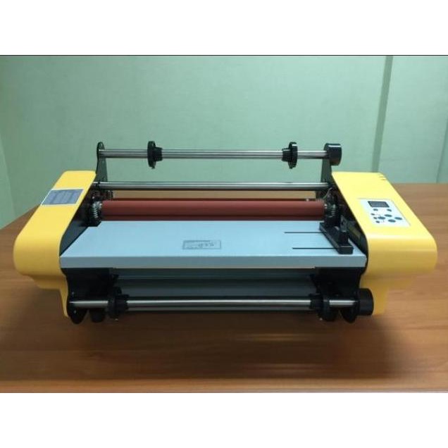

Mesin Laminating Roll A3 (Plastik Roll & Pouch) Electro Master M36