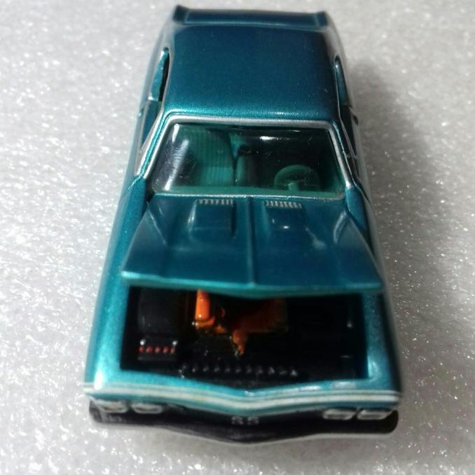 JOHNNY LIGHTNING 1968 CHEVY CHEVELLE. LOOSE. OPEN HOOD. FULL BESI.