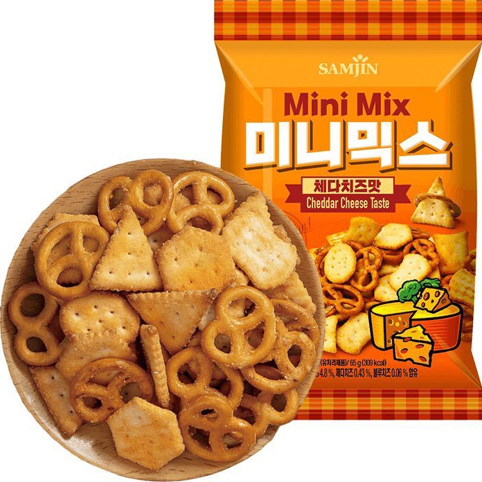 

(Q♡RX/◆) Samjin Mini Mix Pretzel & Cracker Cheddar Cheese / Snack Korea 65gr - baanyak diminati..