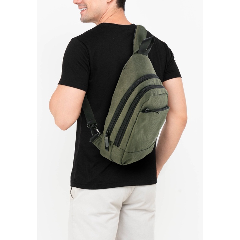 Tas Selempang Hush Puppies Original Pria Sandang 1 kantong slot dalam Outfit Bermerk Stylish CHEST B