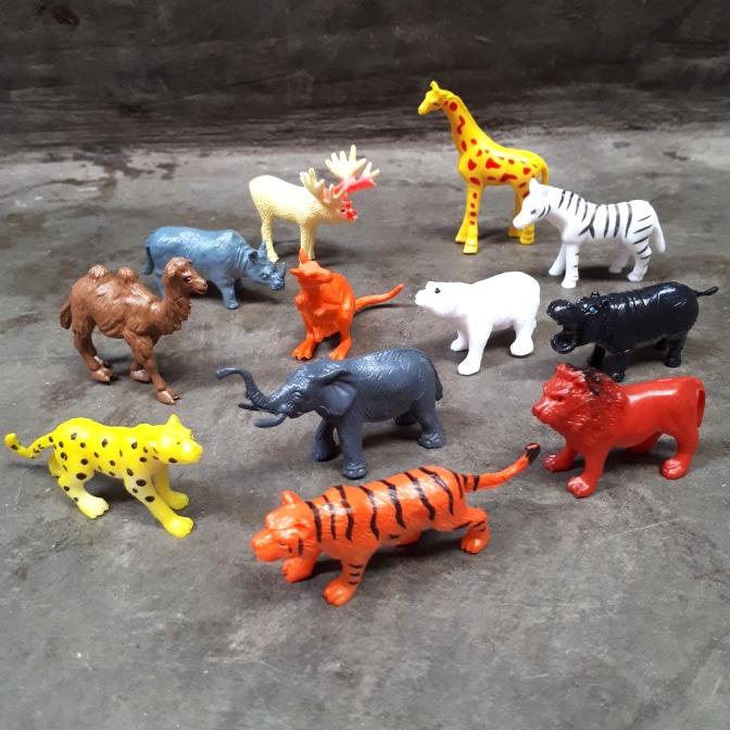 MAINAN MINIATUR HEWAN KARET KECIL