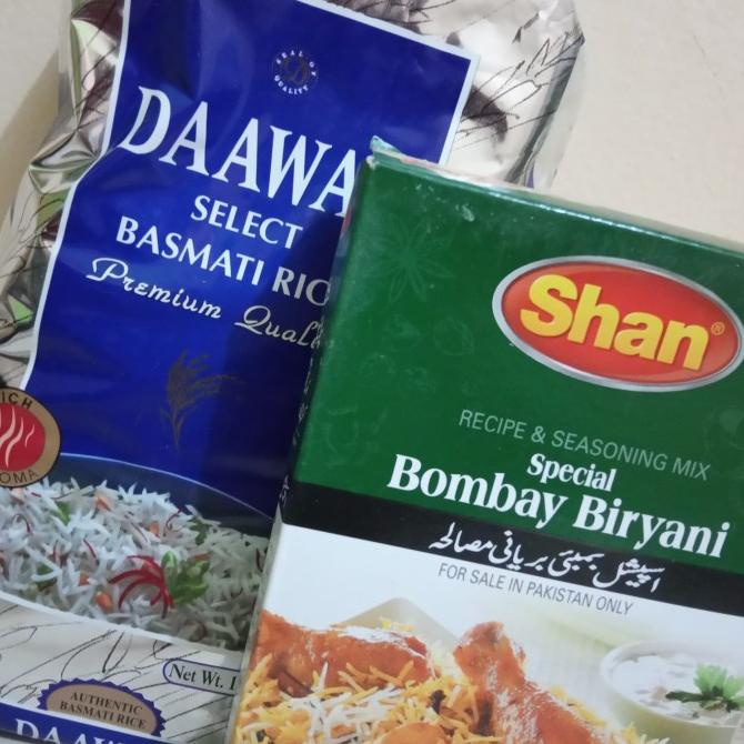 

,,,,,,,] Paket Beras Basmati daawat dan Bumbu Biryani