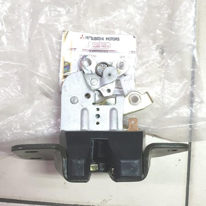 Door Lock Bagasi Asli Mitsubishi Kuda