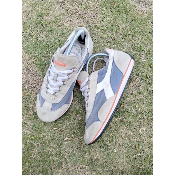 DIADORA HERITAGE 1975