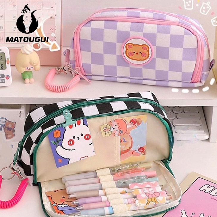 

STR777 MATOUGUI - Kartun Beruang Pensil Sleting Korea Aesthetic Lucu Import / Pencil case/Premium/Plaid / Zipper/ Kompartmen/ Imut/ Cute/ kelinci/ rabbit/ Alat Tulis Siswa Sekolah Tas Kanvas Tas Gadis ||