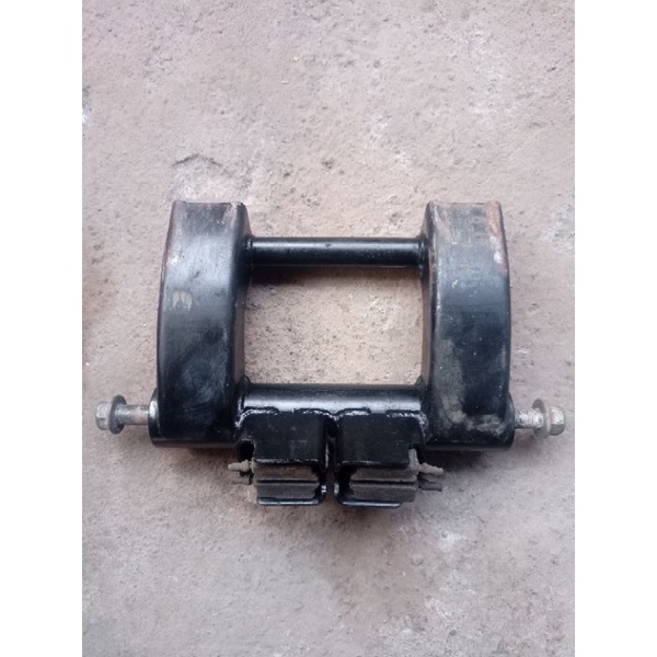arm engine mounting Suzuki Spin 125