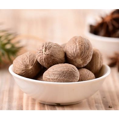 

Buah Pala Bumbu Nusantara kaya Manfaat 500g