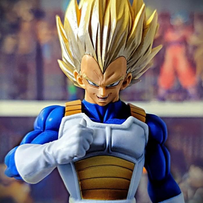 [[[ PROMO ]]] Action Figure Vegeta Super Saiyan Dragon Ball Scultures Special