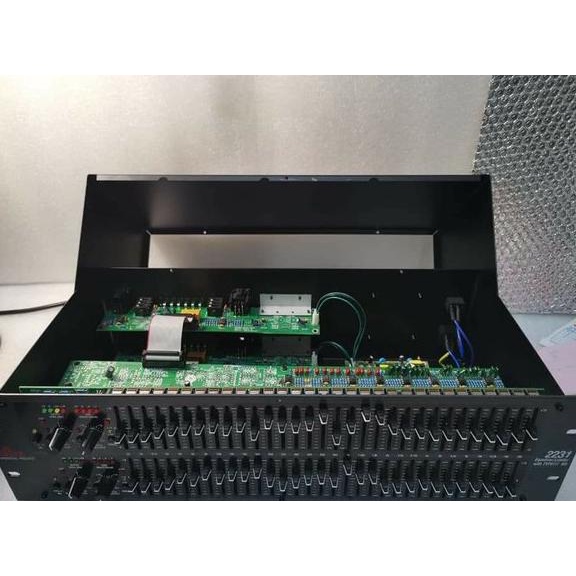 Equalizer DBX 2231 EQUALISER DBX2231 2 X 31CH IC MACRO