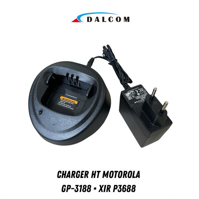 CHARGER HT MOTOROLA XIR P3688 XIR-P3688 XIRP3688