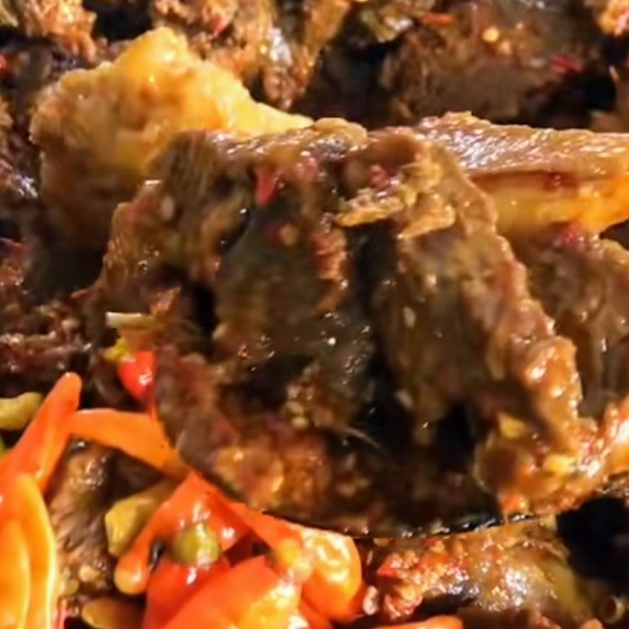 

BOLOSEGO OSENG METEYOR 200GR